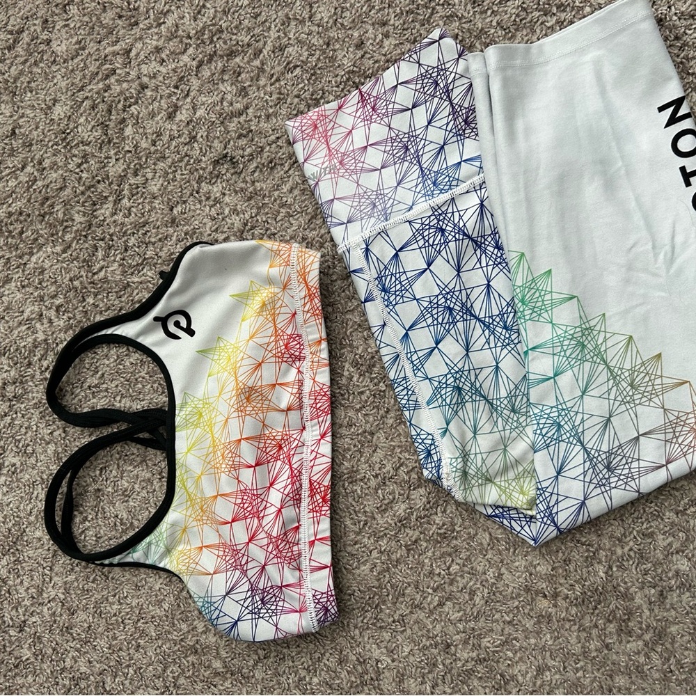 Peloton Multicolor Geometric Sports Set